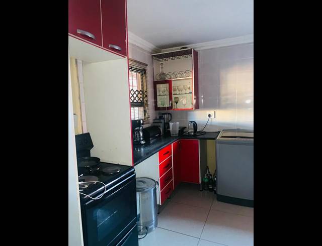 3 BEDROOM HOUSE FOR SALE IN SOSHANGUVE VV